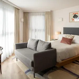 4* Отель Rockwell East-tower Bridge